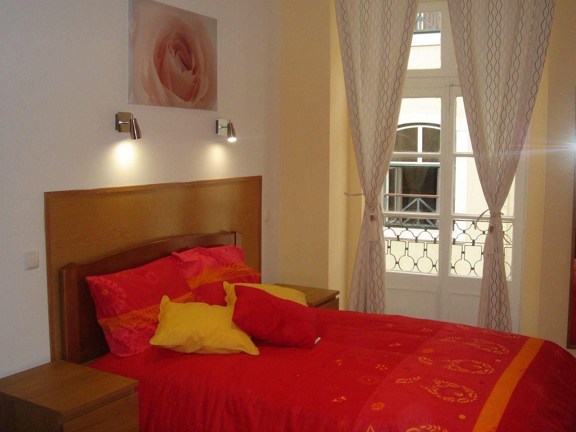 Downtown Guest House Lisboa Extérieur photo