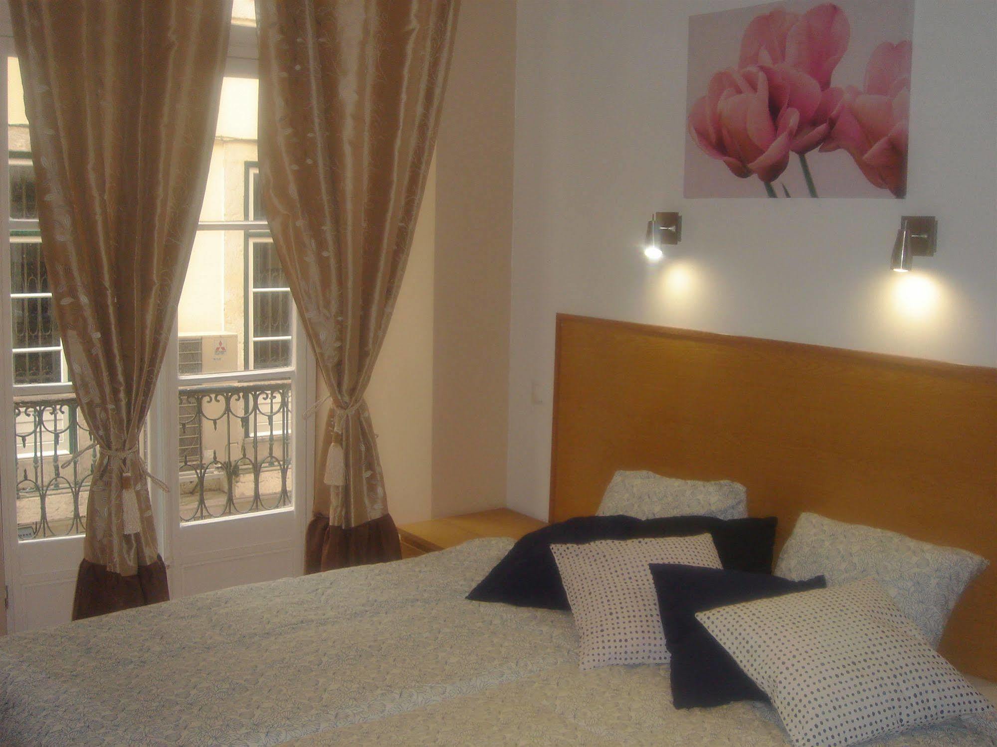 Downtown Guest House Lisboa Extérieur photo